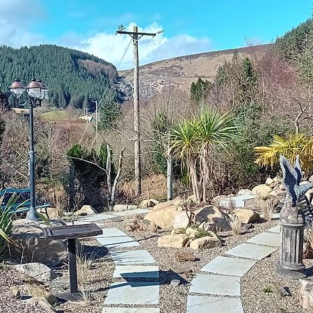 Clarisses Cottage Laragh Bagian luar foto