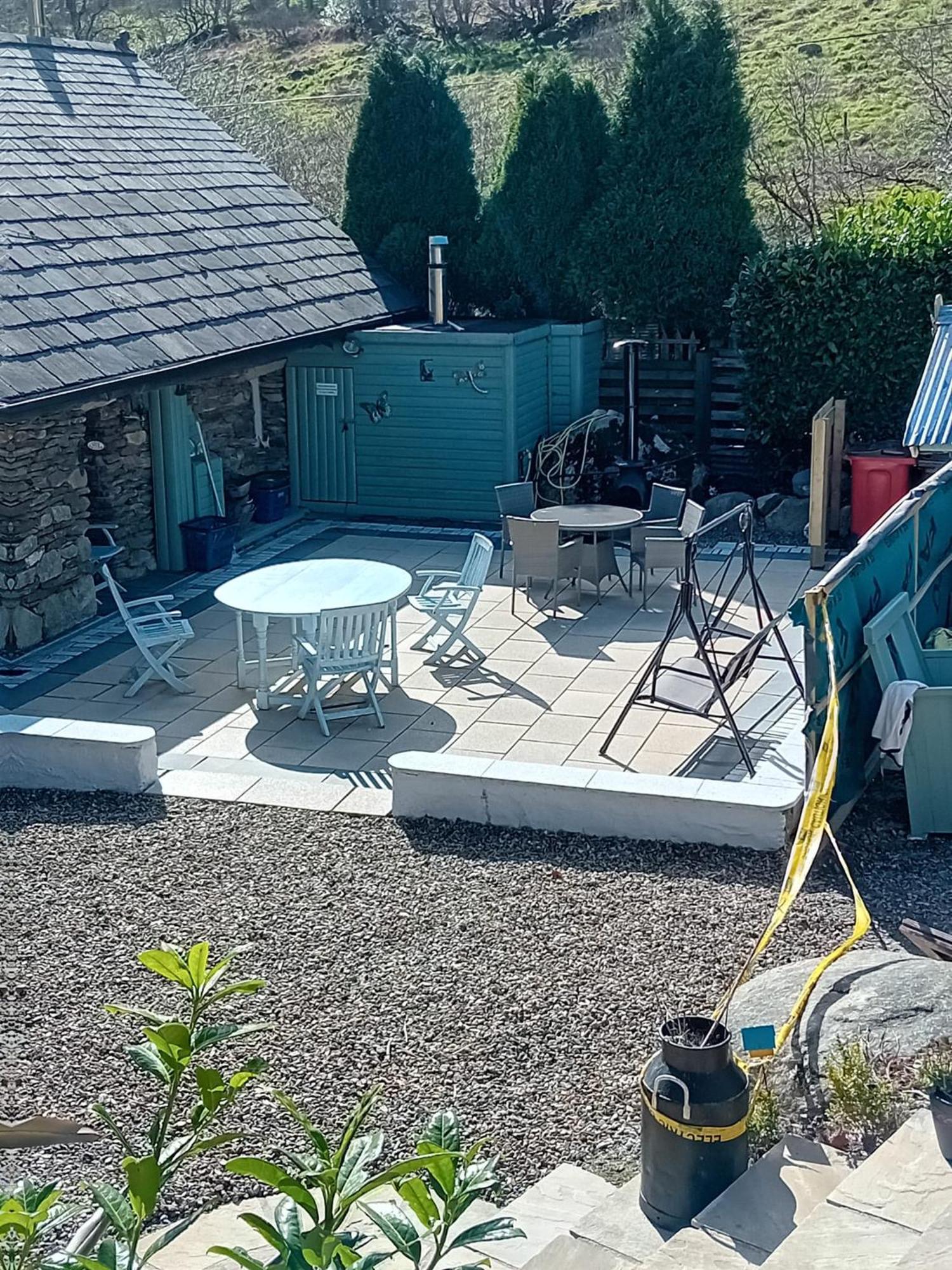 Clarisses Cottage Laragh Bagian luar foto
